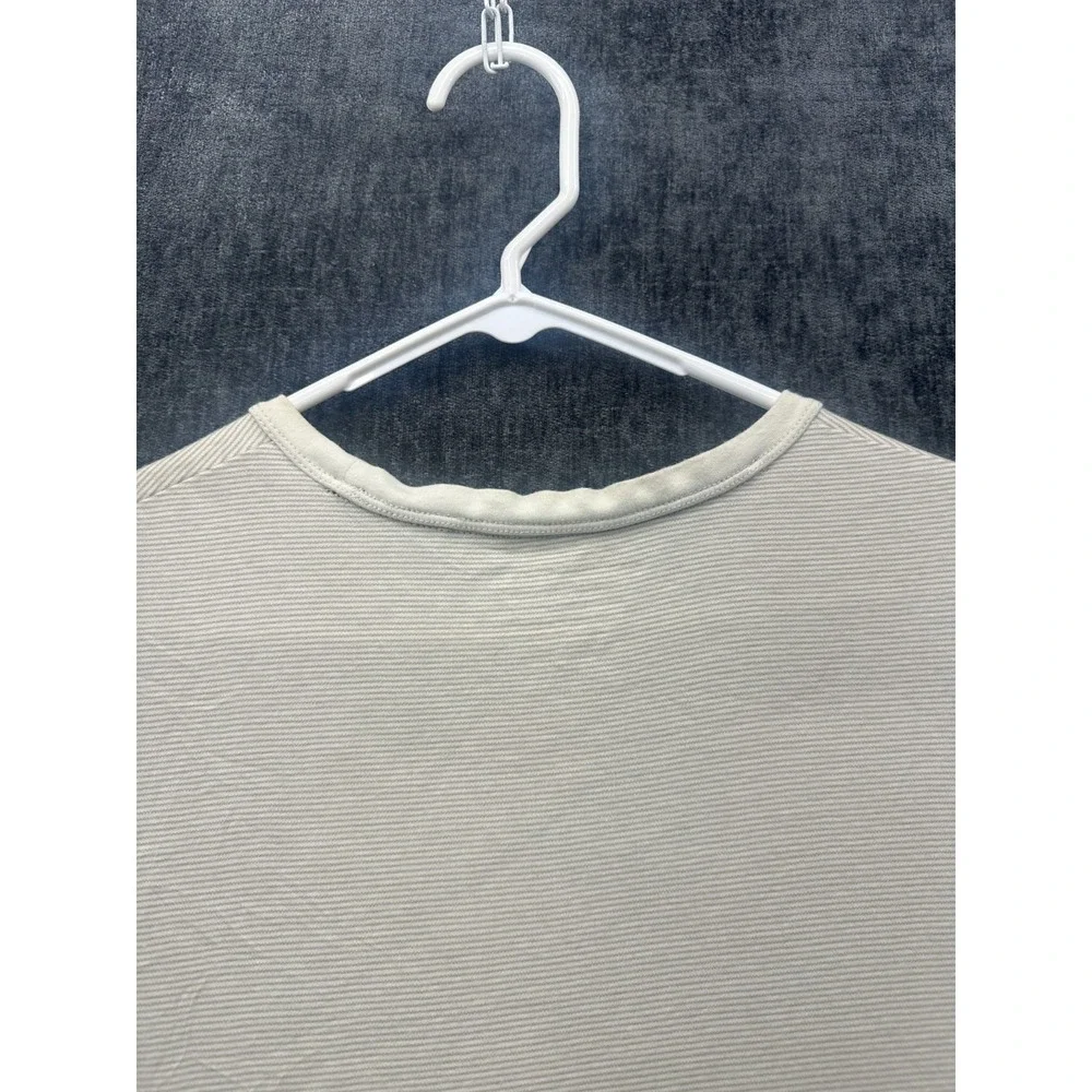 Banana Republic Luxe Touch Performance Tee Men Medium Beige 100% Cotton Crewneck
